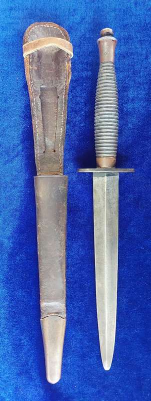 - Very Scarce 3rd Pattern Fairbairn Sykes by J Clarke & Sons -