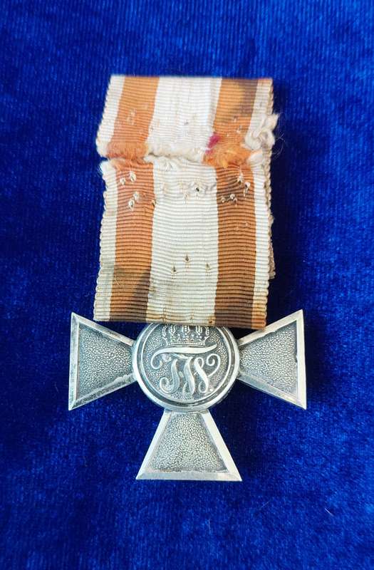 - Scarcer Prussia Kingdom, An Order of the Red Eagle, 4th Class Cross -