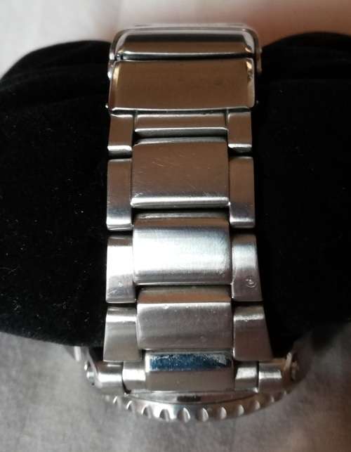 Seiko Kinetic Diver's 200m SKA369P1 Pepsi Bezel