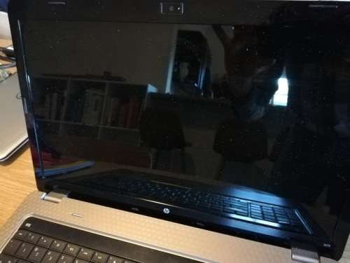 HP G72 17.3", Core i3, 8GB Ram, 1TB HD, DVD, Windows 10 Pro