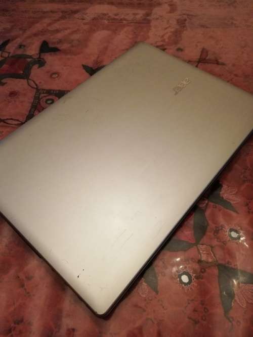 Acer Aspire V3 472p laptop - screen not working