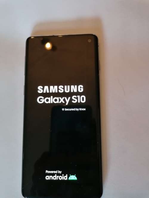 Samsung Galaxy S10 Black - 128GB | 8GB RAM