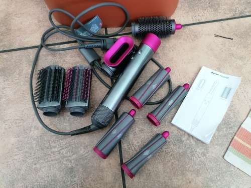 Dyson Airwrap styler