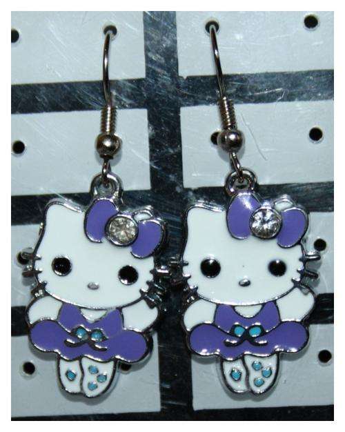 UNUSUAL GOTHIC EARRINGS ONLY FROM SUMMERWITCH - PURPLE BLING HELLO KITTY