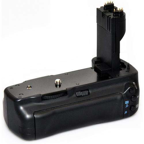 R1.00 NO RESERVE - Opteka Battery Grip / Vertical Shutter Release for Canon EOS 5D Mark II