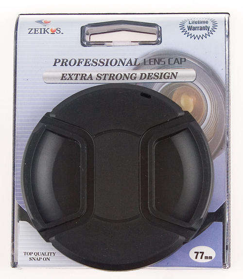 R1.00 NO RESERVE - Zeikos ZE-LC77 77mm Plastic Snap On Lens Cap (Black)