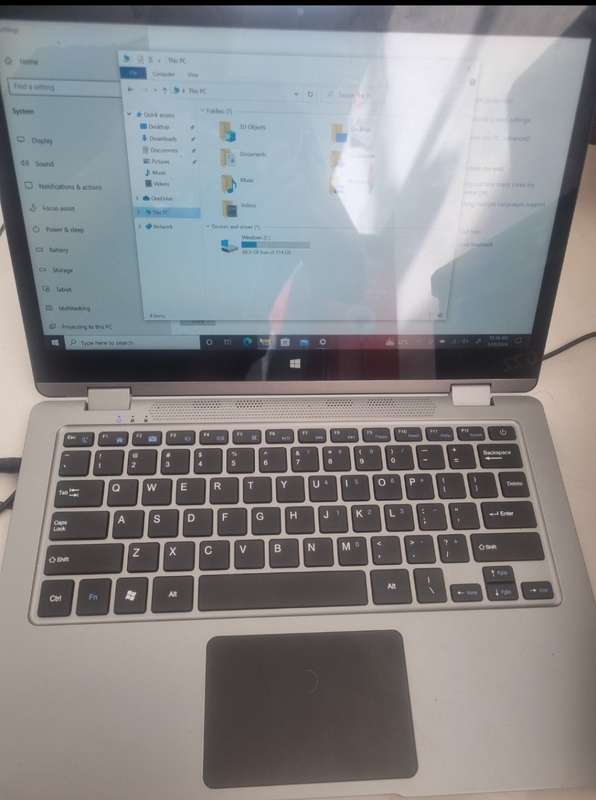 Mecer Guru Touchscreen 2 in 1 360° LTE Laptop