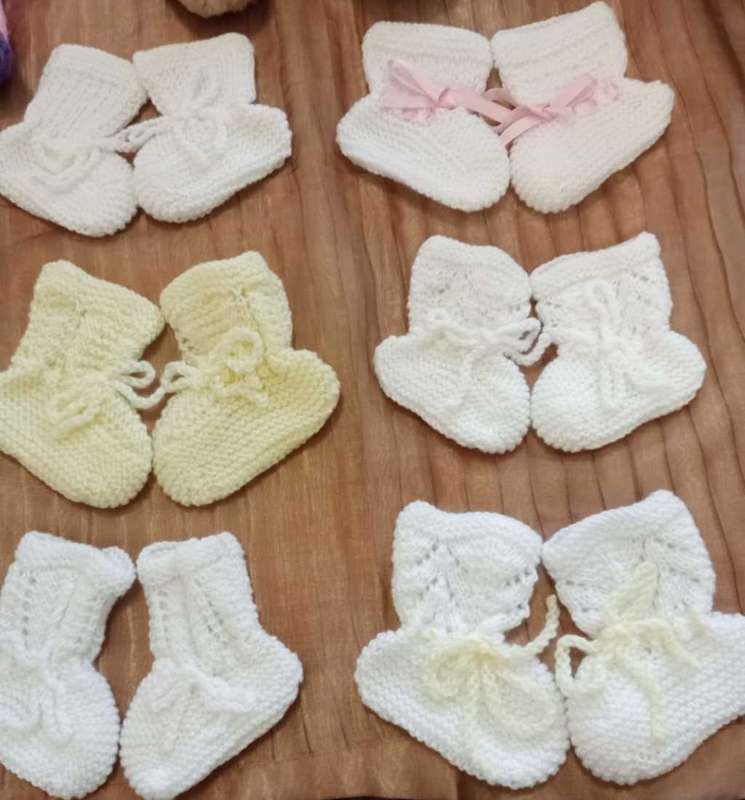 Baby Booties, Set Of 6 By Grannie Trixie