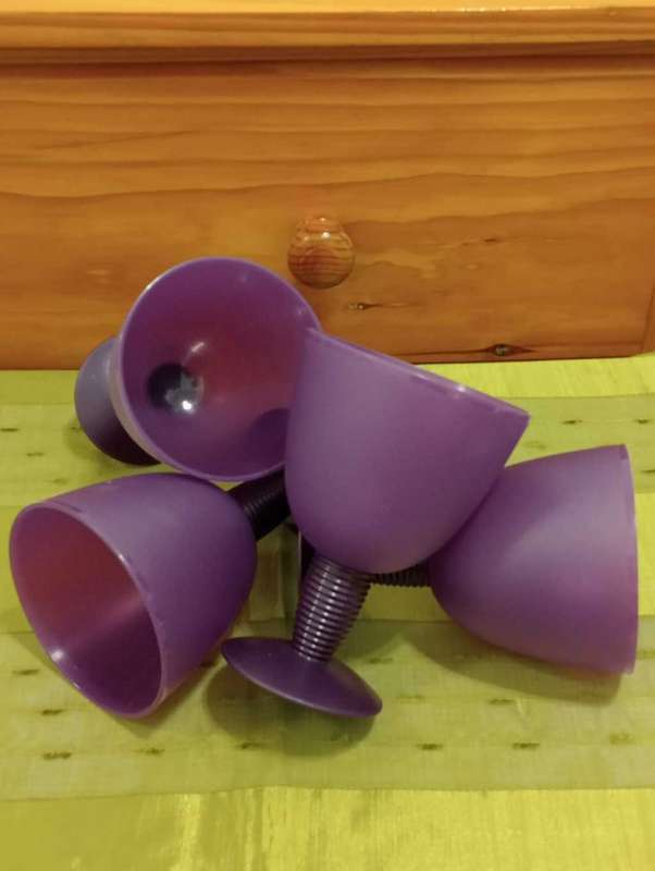 Tupperware Cups - Set Of 4 PLUS Free Gift!