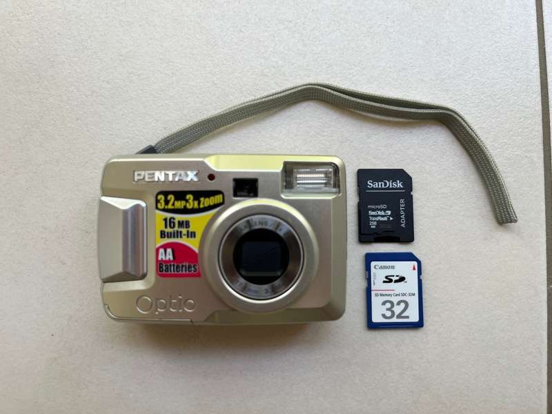 Pentax Opti 30 Digital Camera / Garmin StreetPilot i3 GPS / Netgear N300 Wireless ADSL2+ Router