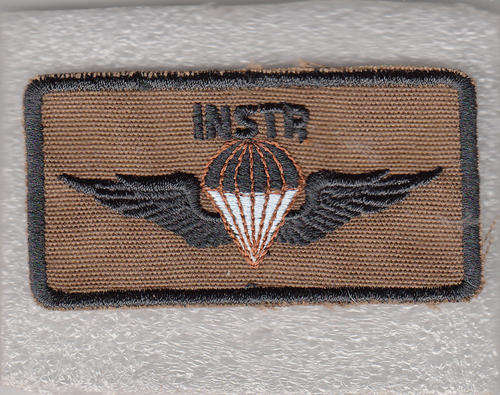S.W.A. PARACHUTE BATTALION I.N.S.T.R. BADGE