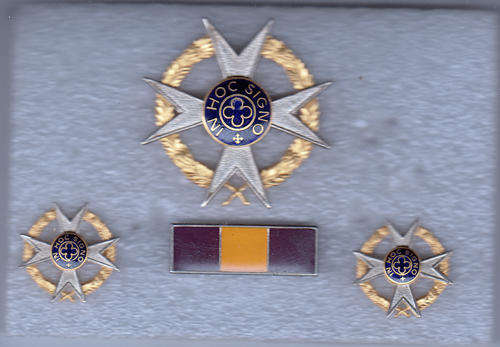 CHAPLAINS CAP /CHEST BADGE OFFICE DRESS ALL PINS