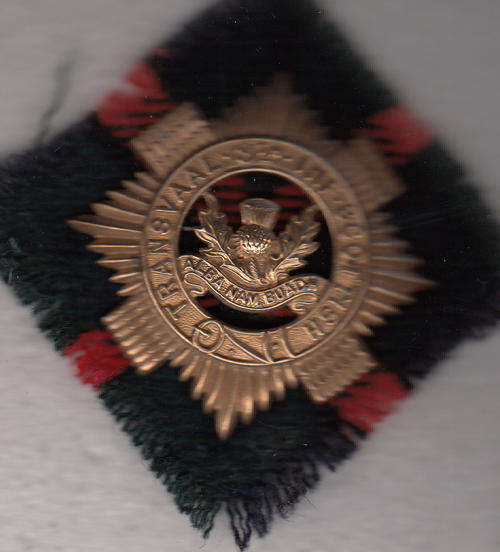 TRANSVAAL -8 th I N F -SCOTTISH CAP BADGE all pins original
