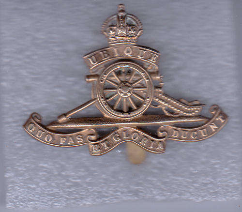 S.A. ARTILLERY CAP BADGE ALL PINS 1926--1959