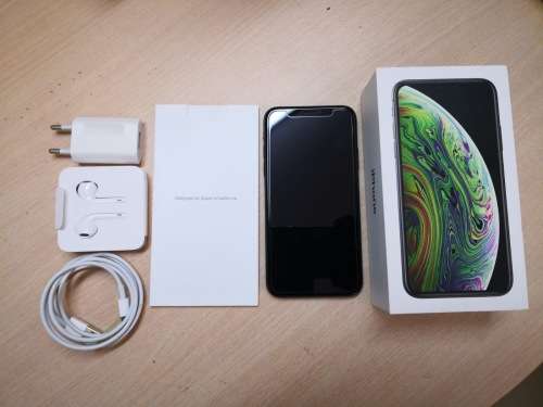 Apple iPhone XS 256GB Black (Demo As Good As New)