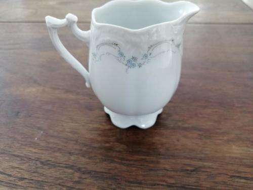 Hutschenreuther Viktoria Iris dinner set