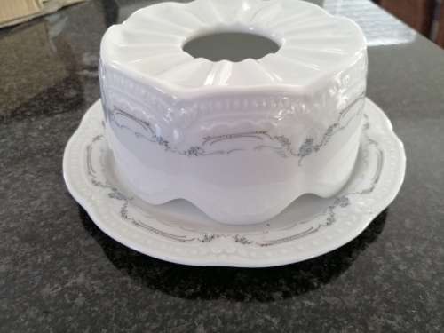 Hutschenreuther Viktoria Iris dinner set