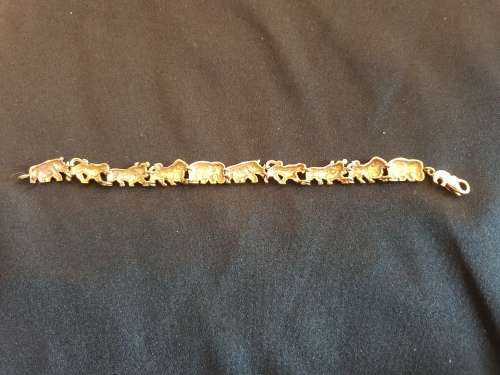 Big 5 animal bracelet solid 9ct gold