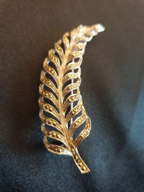 Marcasite leaf brooch