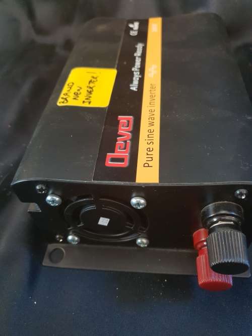 Brand new 300w pure sinewave inverter