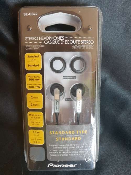 Pioneer Stereo headphones