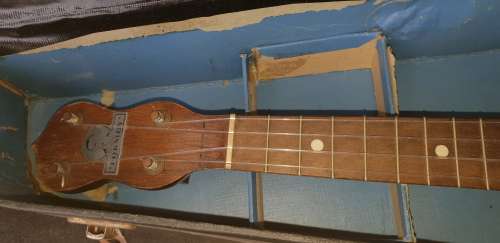 George Fornby banjo ukulele with case