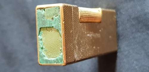 Dunhill Rollagas Gold plated Barley pattern lighter with malachite inset in the lid