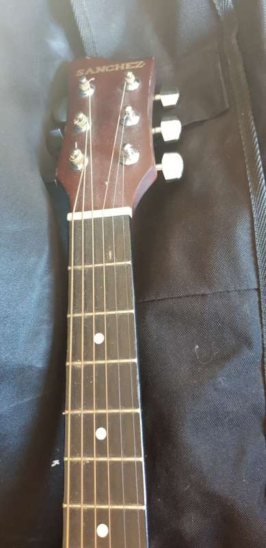 Sanchez pink 3/4 guitar