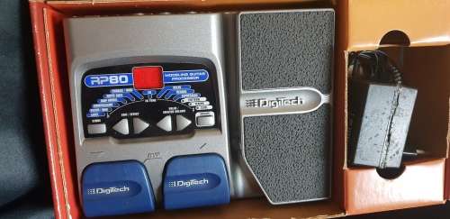 Digitech RP80 guitar processor with power supply in box
