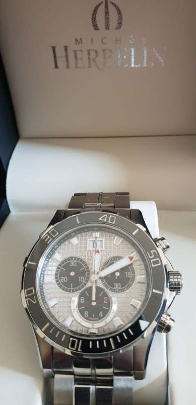 Michel Herbelin 200m  white face Newport Trophy men's watch