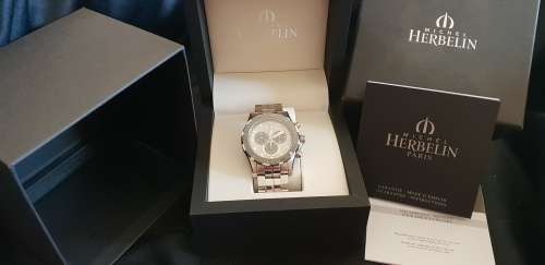 Michel Herbelin 200m  white face Newport Trophy men's watch