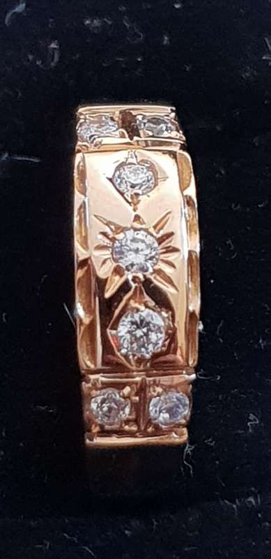 Victorian hallmarked(late 1800`s)15ct yellow gold gypsy ring