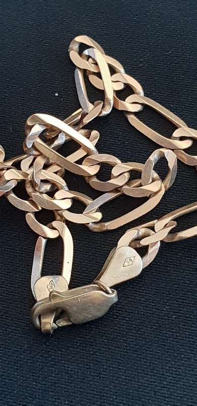 9ct solid gold bracelet
