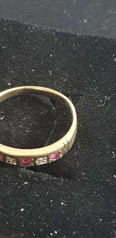 Genuine 9ct gold ruby and diamond ring