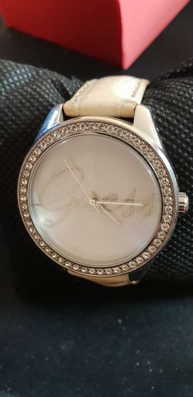 Guess ladies glitter white watch with cow hide leather white strap