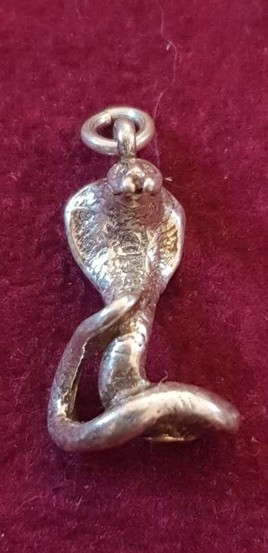 Solid Silver Cobra snake pendant
