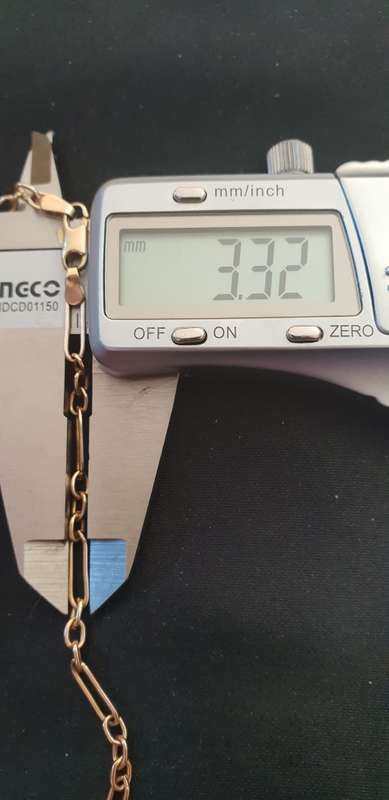 Vintage 9ct gold made in Italy by Unoaerre fob chain with T-Bar