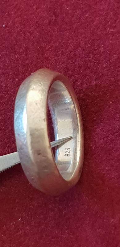 SOLID SILVER HEAVY GENTS WEDDING BAND RING