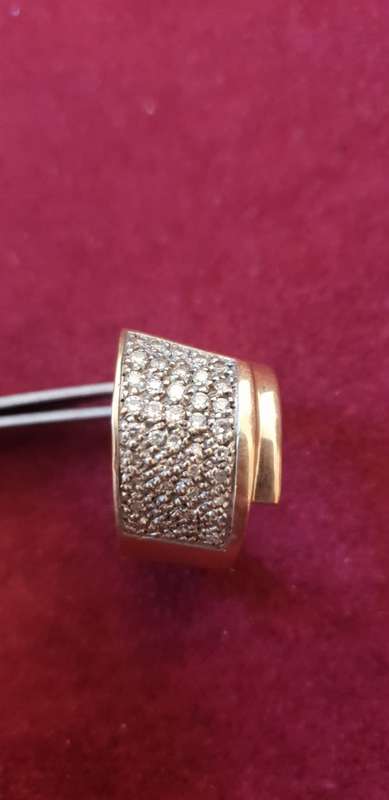 9CT BROAD BAND RING WITH 41X GENUINE DIAMONDS OF APPROX 1.3 CARAT