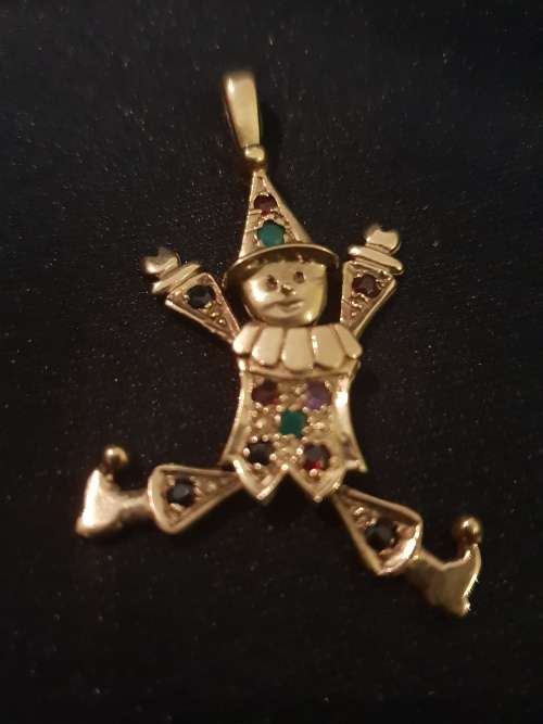 9ct gold clown Vintage with Ruby/Amethyst/Emerald/dark sapphire-moving limbs and head