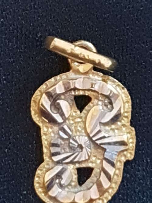 9ct yellow gold Hindi ohm symbol pendant