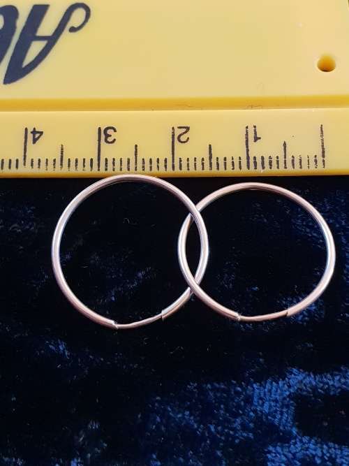 9CT yellow gold light weight, delicate hoop earrings