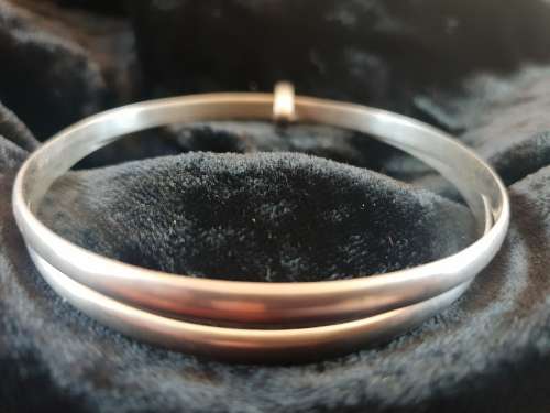 2x Solid silver bangle joined