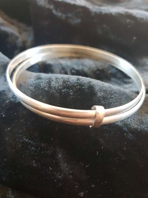 2x Solid silver bangle joined