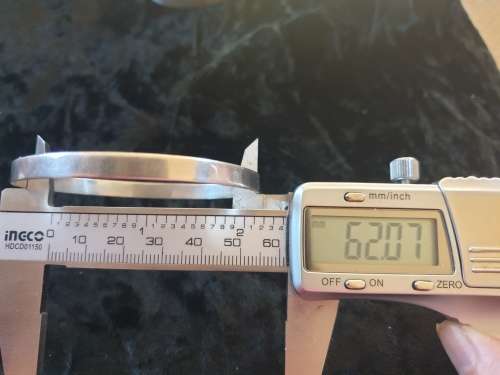 1 Sterling silver medium thickness bangle