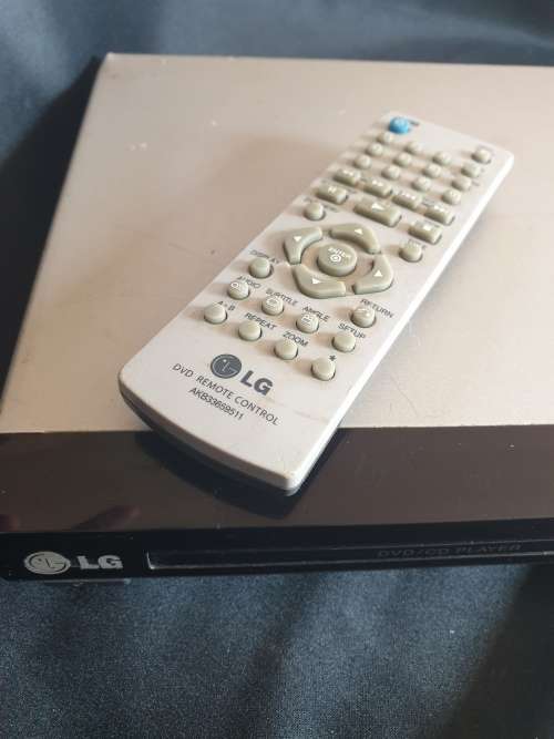 L.G DVD/CD model DV380 player with remote