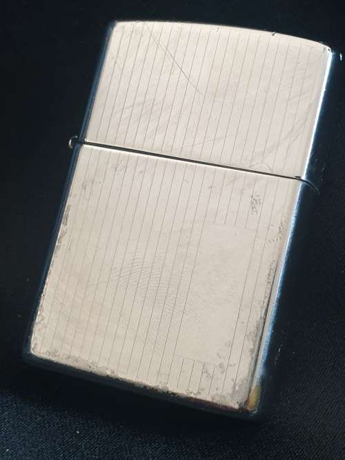 Zippol lighter 2nd hand Vertical lines