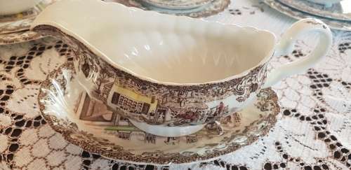 Highly Collectable Johnson Brothers Brown -coaching scene 89pc Dinner service in very good condition