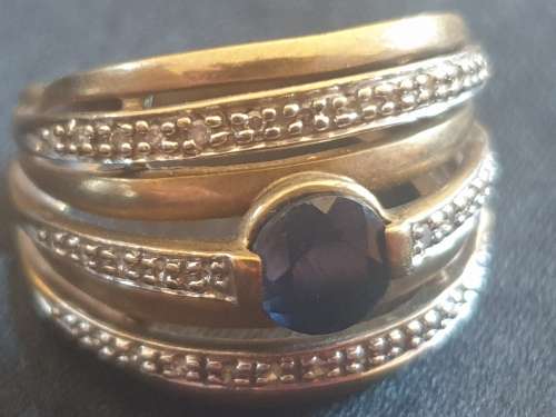 9ct Gold with 1ct Sapphire and Diamond Ring