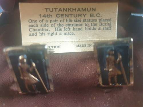 Tutankhamen Vintage cufflinks set in vintage case